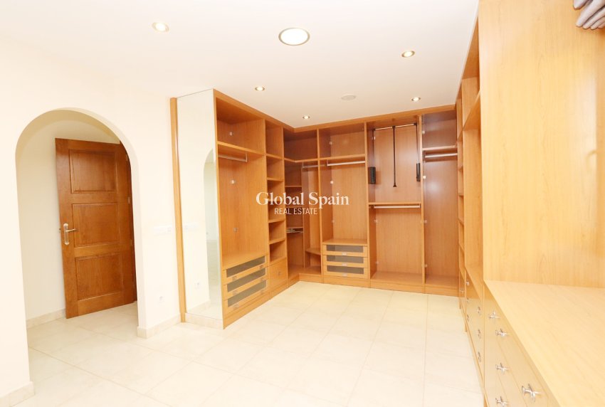 Venta - VILLA -
ALTEA - Costa Blanca