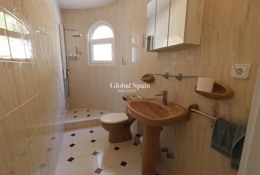 Venta - VILLA -
ALTEA - Costa Blanca