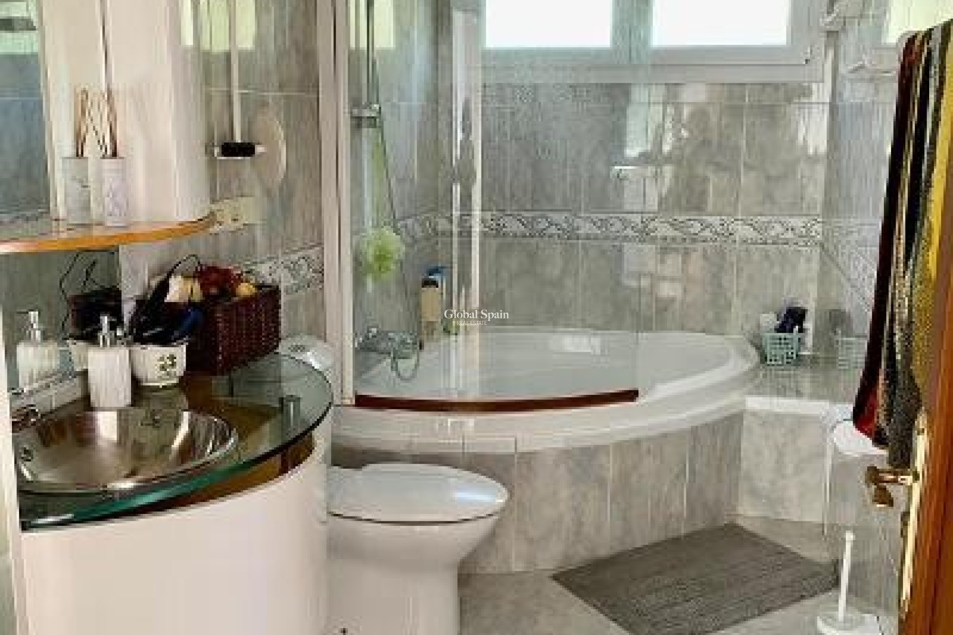 Venta - VILLA -
ALTEA - Marina Baja