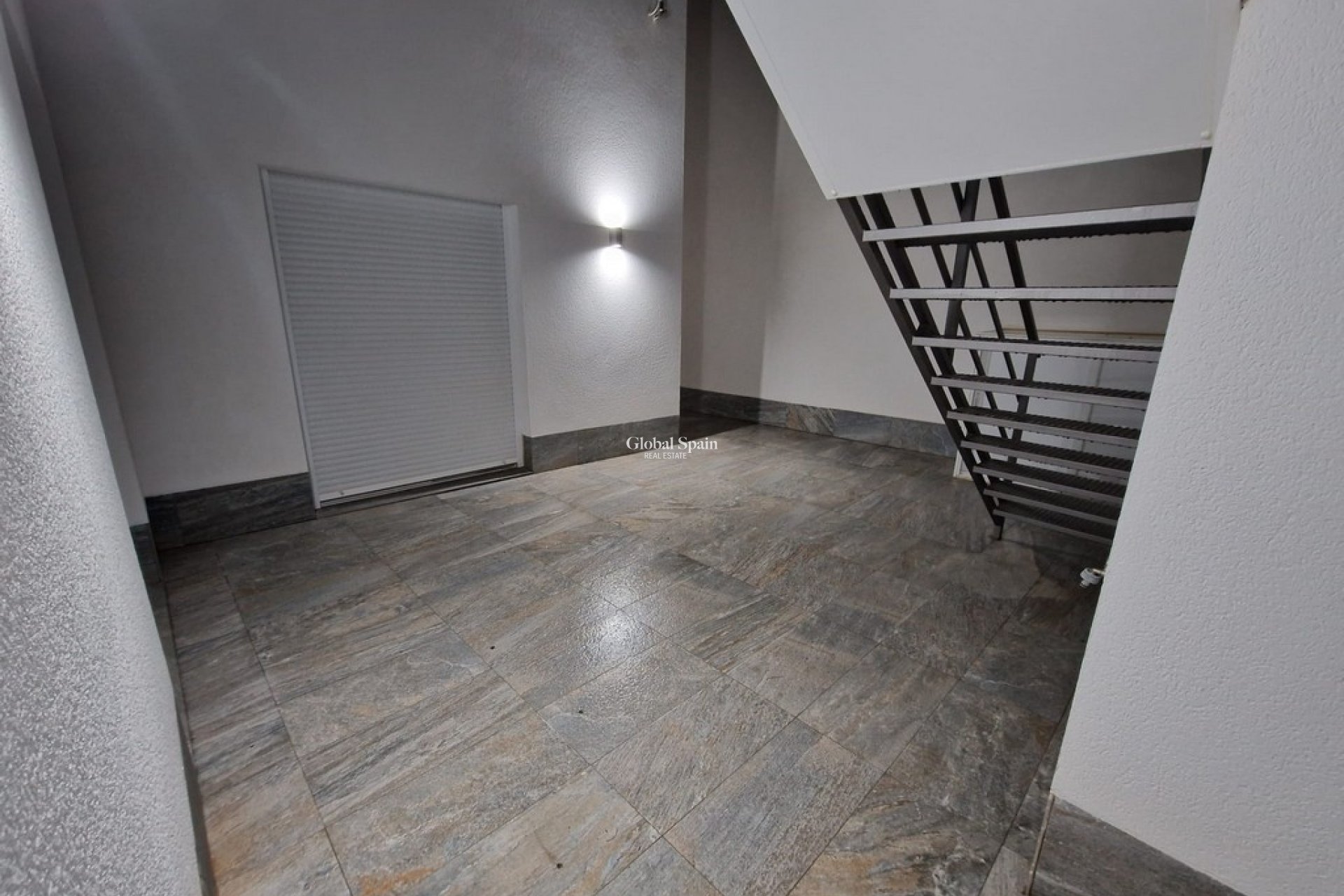 Venta - VILLA -
AVILESES - Inland