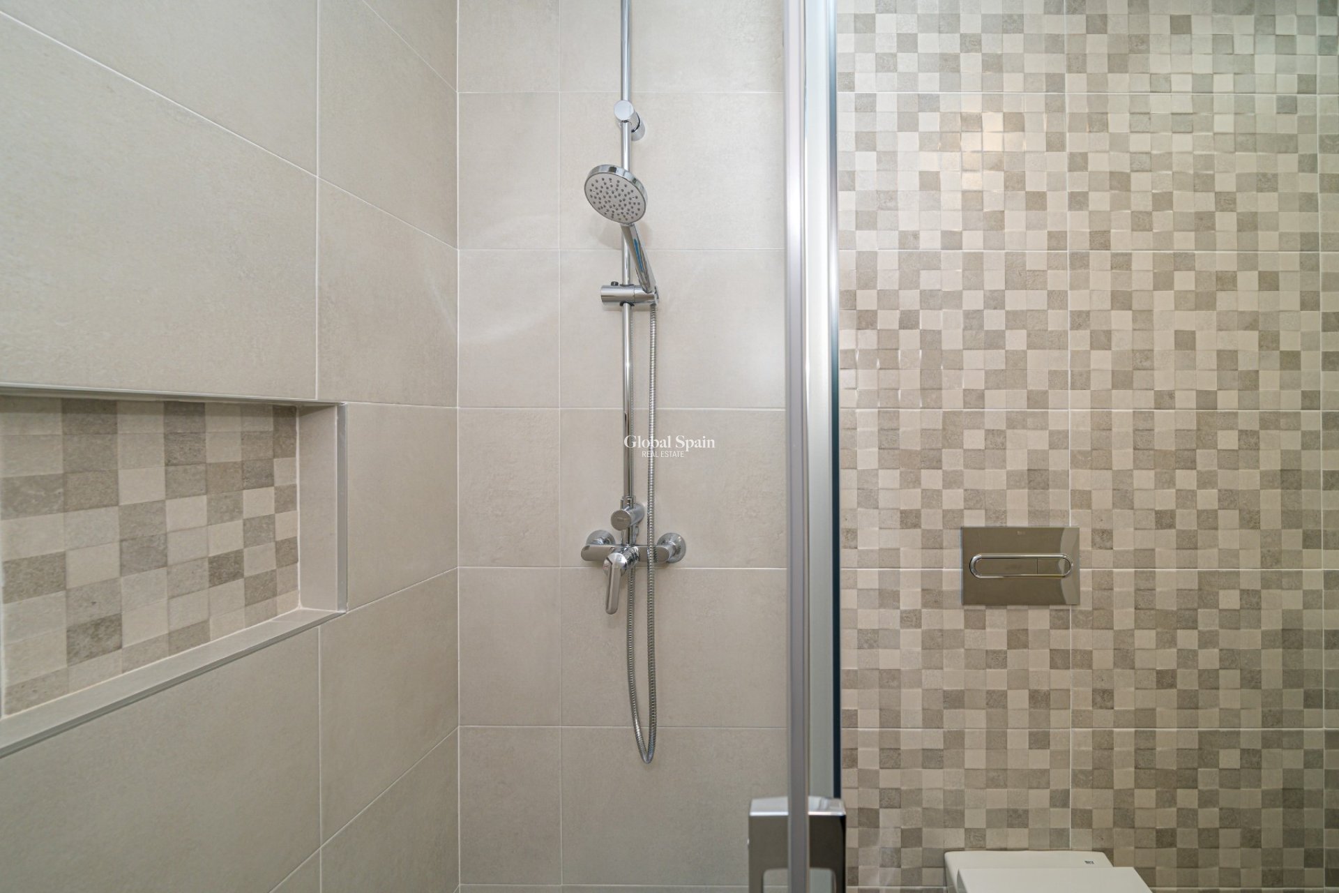 Venta - VILLA -
AVILESES - Inland