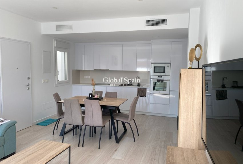 Venta - VILLA -
AVILESES - Inland