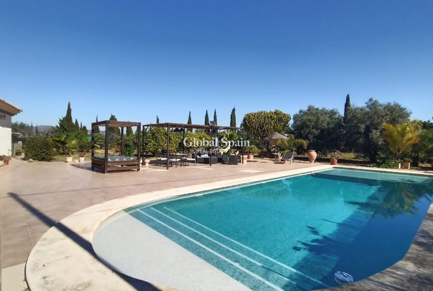 Venta - VILLA -
AVILESES - Inland