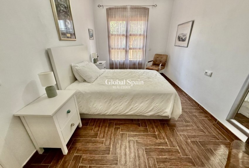 Venta - VILLA -
AVILESES - Inland