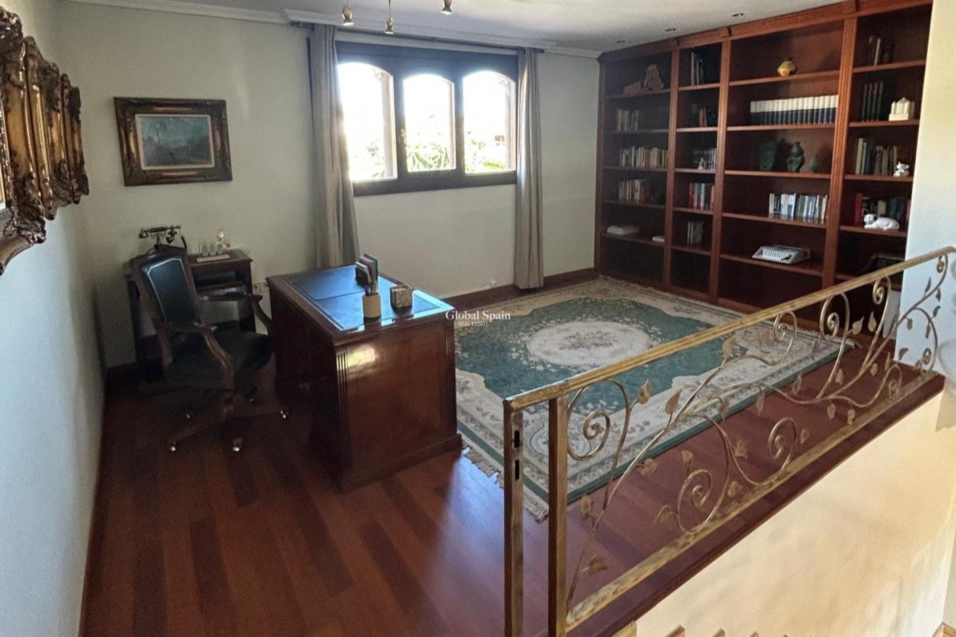 Venta - VILLA -
BENIDORM - Levante