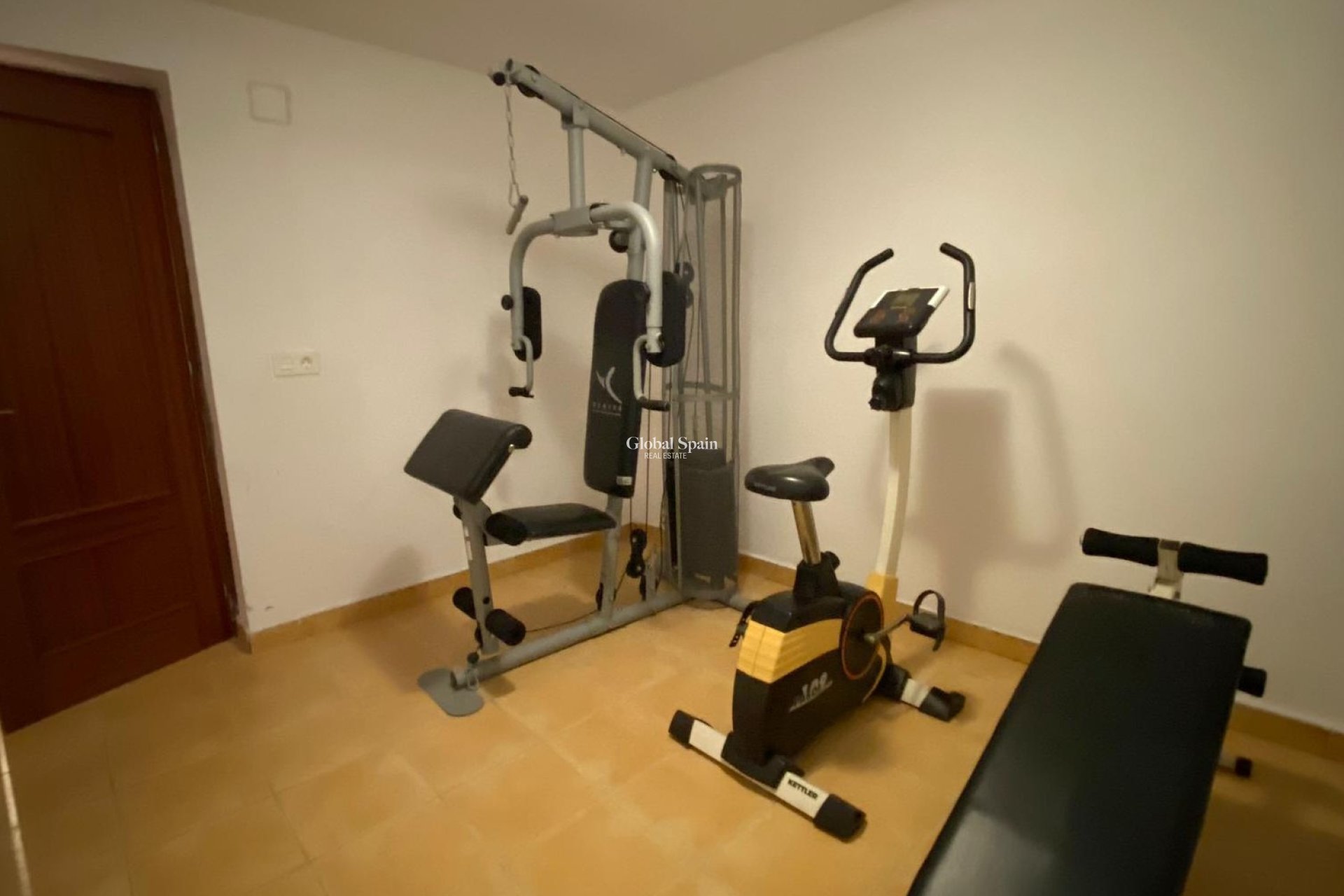 Venta - VILLA -
BENIDORM - Levante