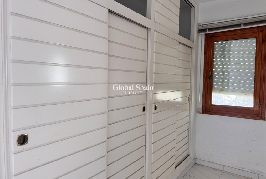 Venta - VILLA -
BENIDORM - Rincón de Loix
