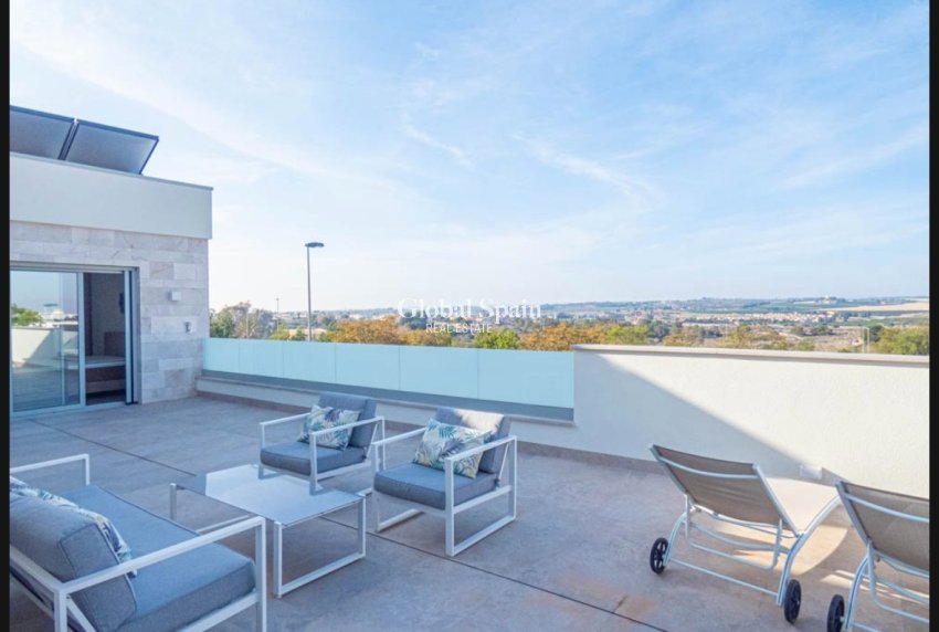 Venta - VILLA -
BENIJÓFAR - Costa Blanca