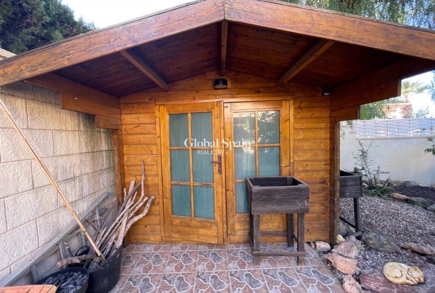 Venta - VILLA -
BENIJÓFAR - Costa Blanca