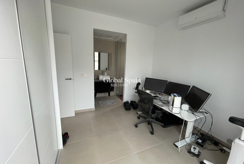 Venta - VILLA -
BENIJÓFAR - Costa Blanca