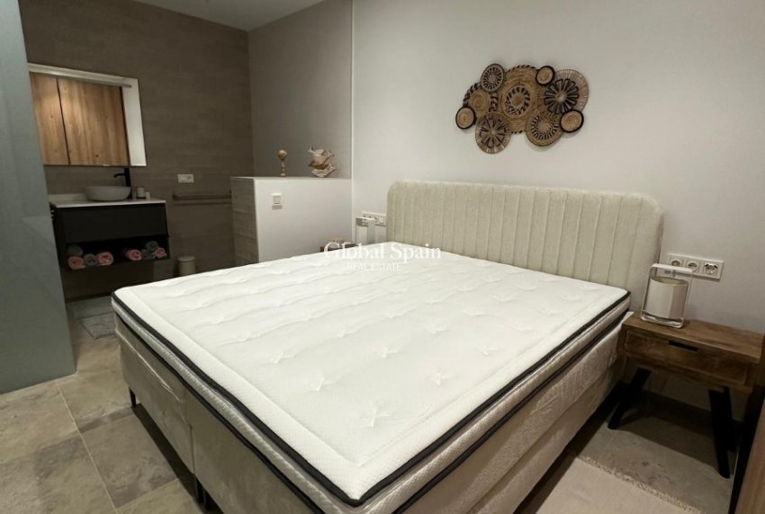 Venta - VILLA -
BENIJÓFAR - Costa Blanca