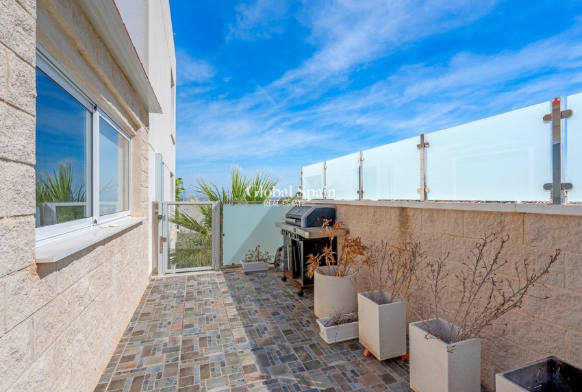 Venta - VILLA -
BENIJÓFAR - Costa Blanca