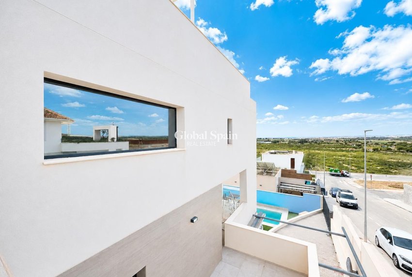 Venta - VILLA -
BENIJÓFAR - Costa Blanca
