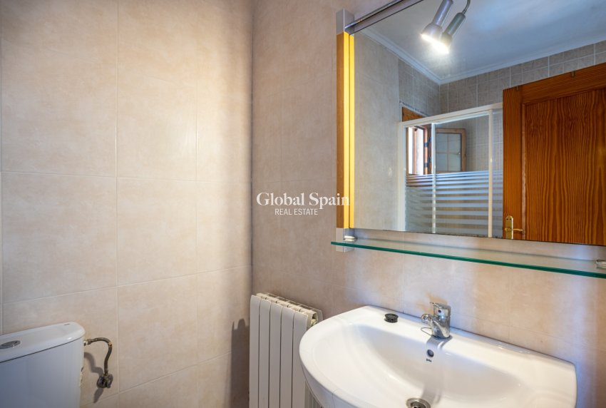 Venta - VILLA -
BENIJÓFAR - Costa Blanca
