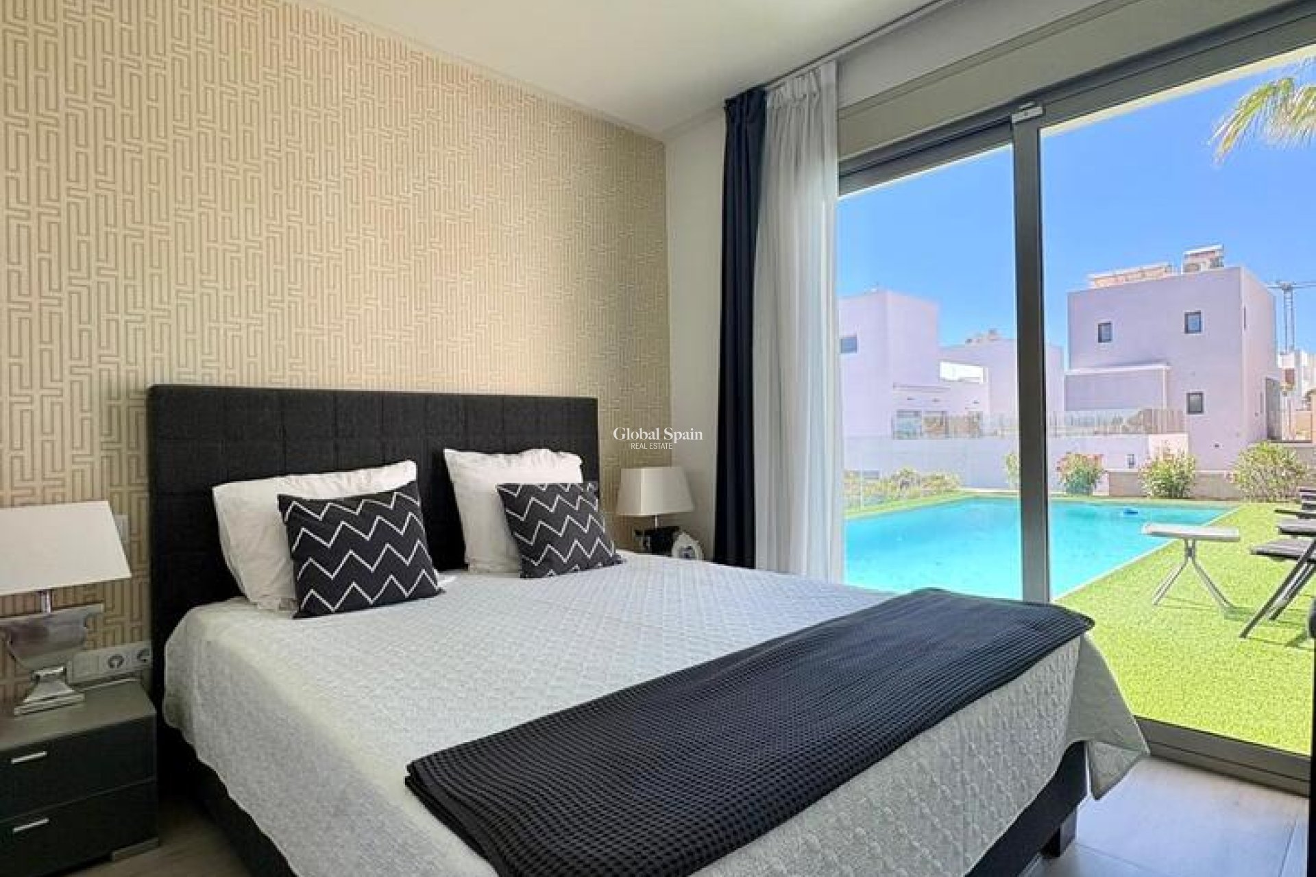 Venta - VILLA -
BENIJÓFAR - Costa Blanca