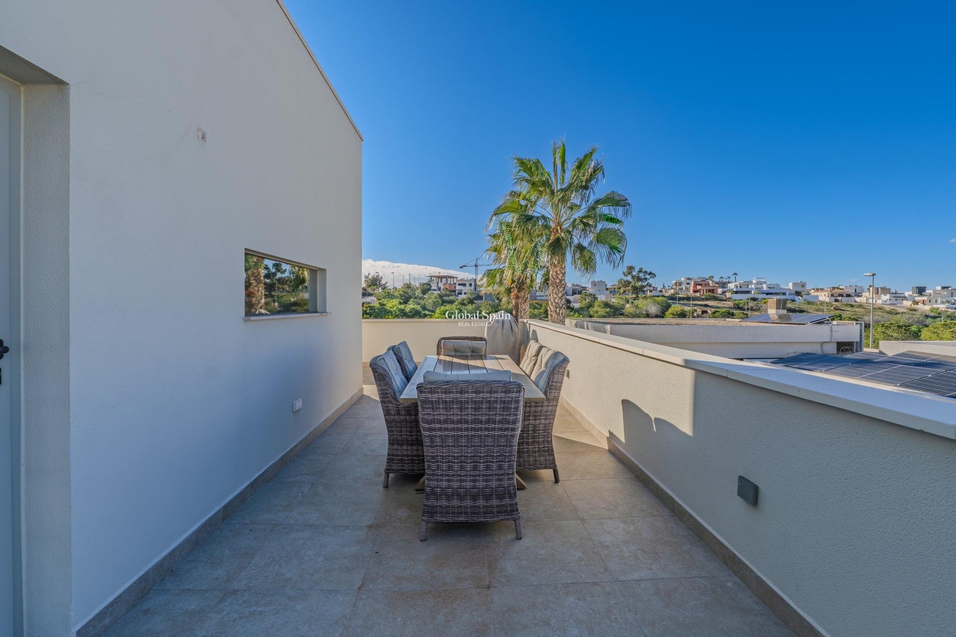 Venta - VILLA -
BENIJÓFAR - Residencial Benimar