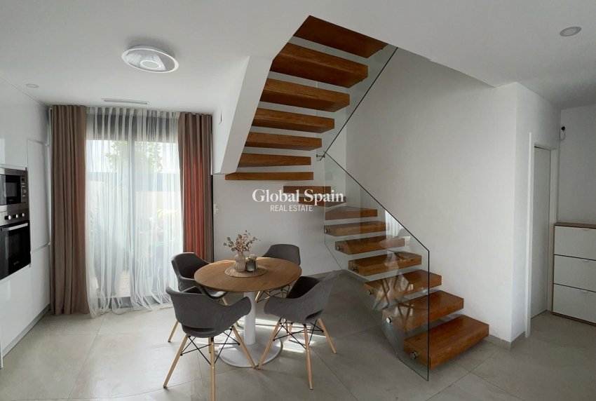 Venta - VILLA -
BENIJÓFAR