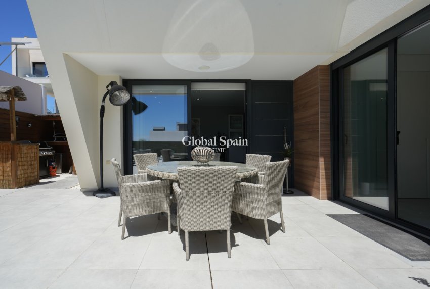 Venta - VILLA -
BENIJÓFAR