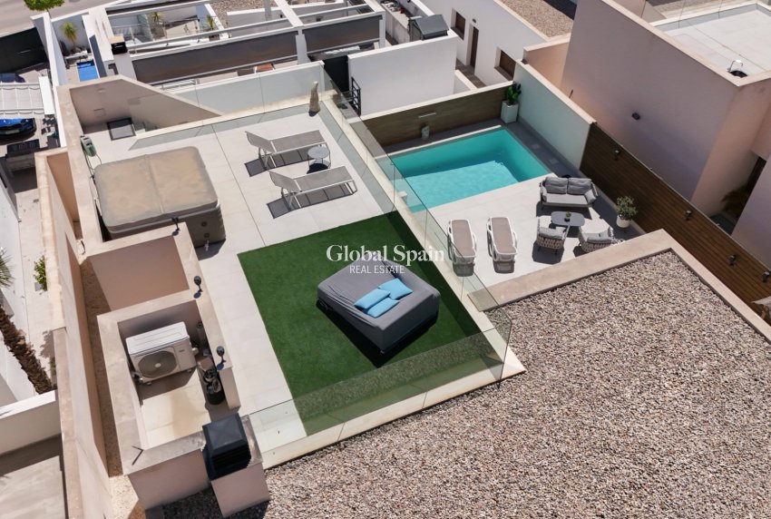 Venta - VILLA -
BENIJÓFAR