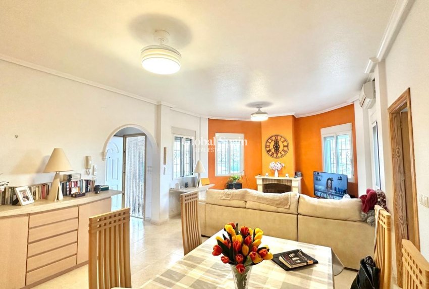 Venta - VILLA -
BIGASTRO - Comunidad Valenciana