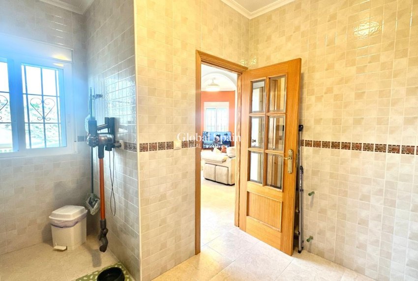 Venta - VILLA -
BIGASTRO - Comunidad Valenciana