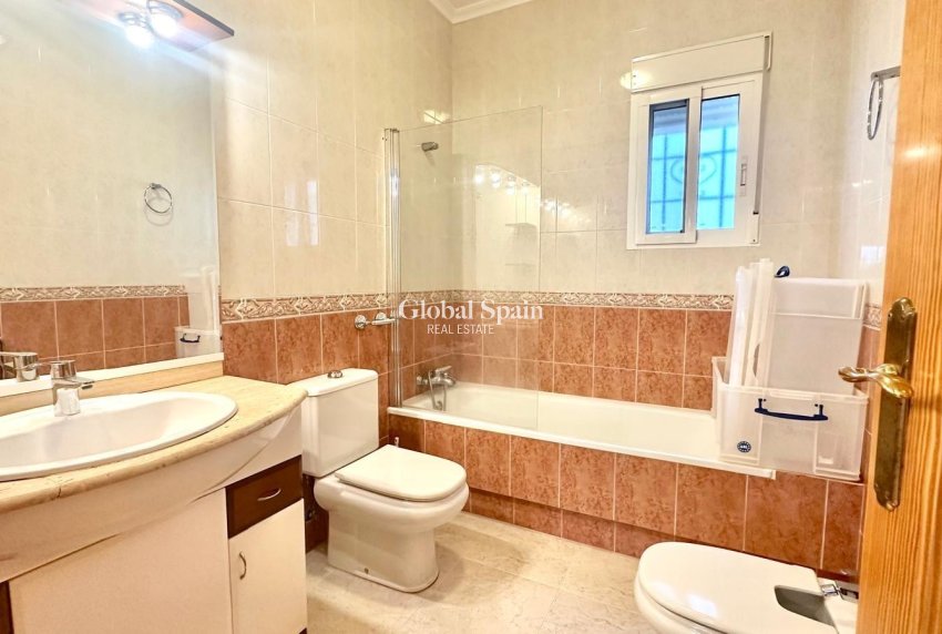 Venta - VILLA -
BIGASTRO - Comunidad Valenciana