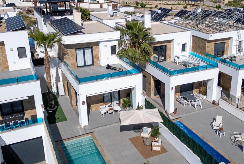 Venta - VILLA -
BIGASTRO - D6