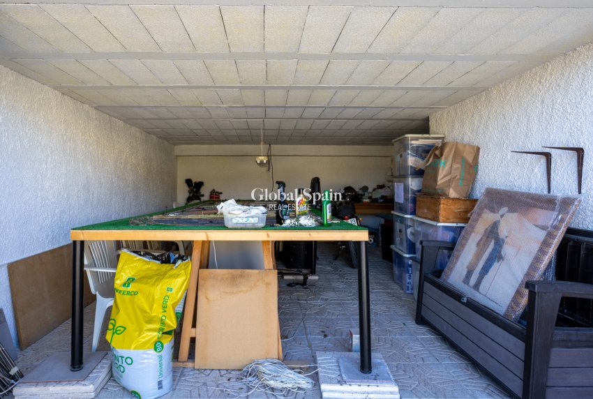 Venta - VILLA -
BIGASTRO - Inland