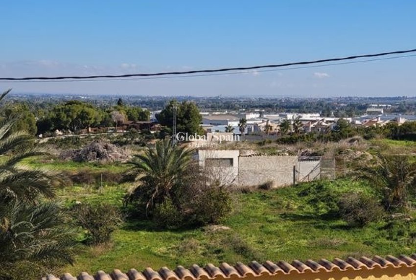 Venta - VILLA -
BIGASTRO - Inland