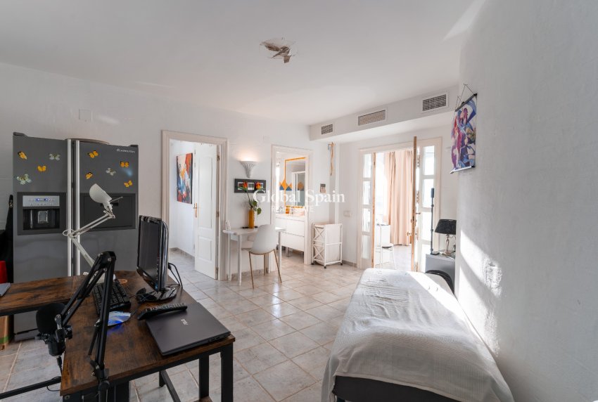 Venta - VILLA -
BUSOT - Costa Blanca