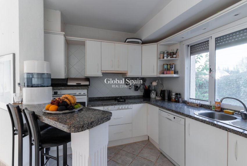 Venta - VILLA -
BUSOT - Costa Blanca