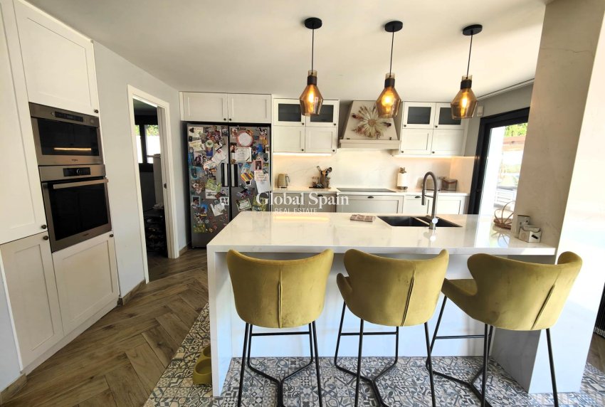 Venta - VILLA -
CABO ROIG - Costa Blanca