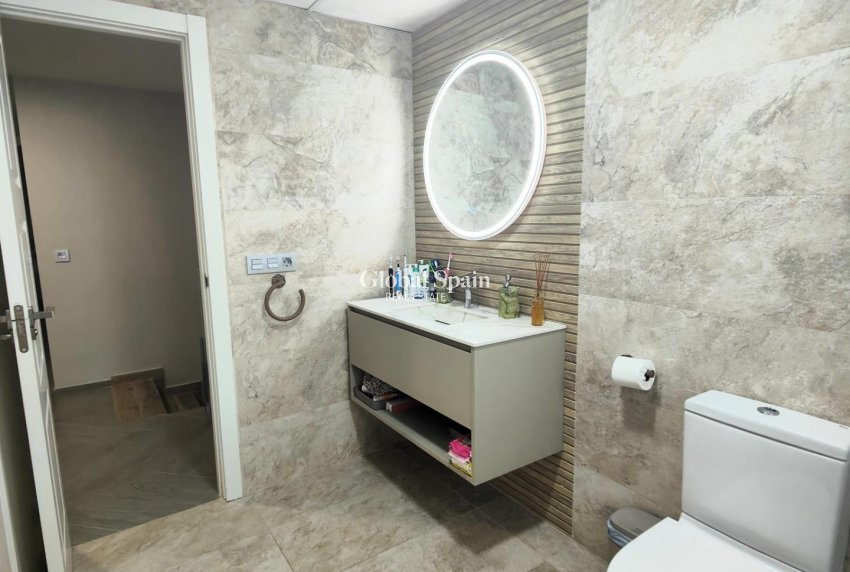 Venta - VILLA -
CABO ROIG - Costa Blanca