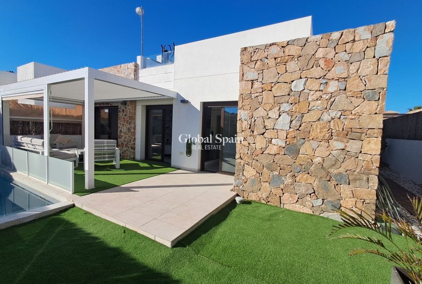 Venta - VILLA -
CABO ROIG - Costa Blanca