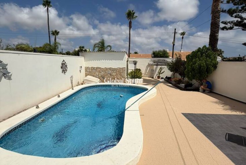 Venta - VILLA -
CABO ROIG - Costa Blanca