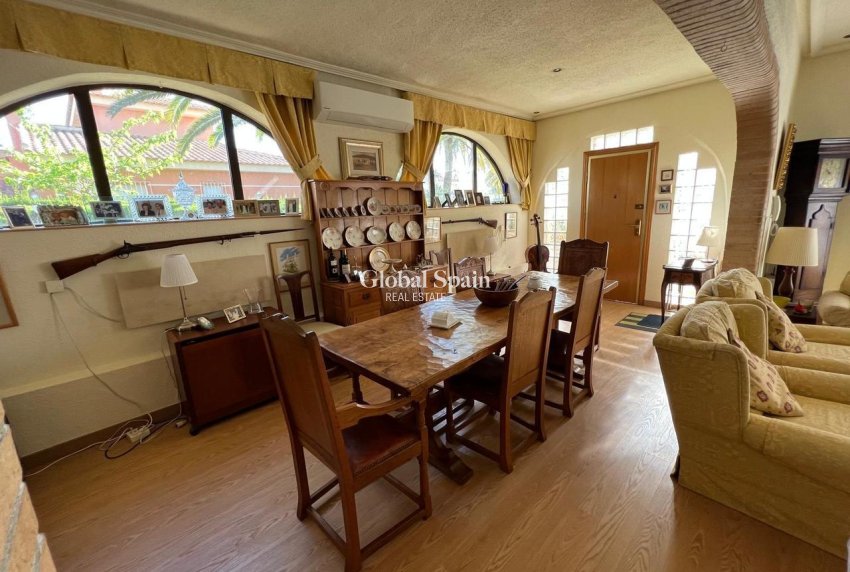 Venta - VILLA -
CABO ROIG - Costa Blanca