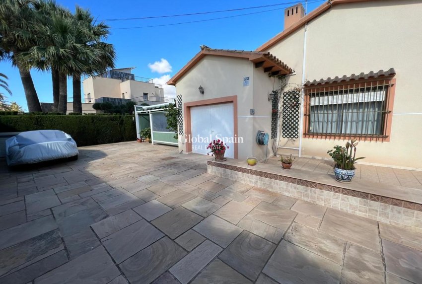 Venta - VILLA -
CABO ROIG - Costa Blanca