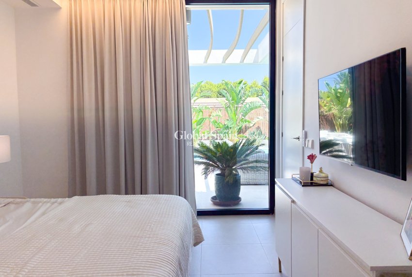Venta - VILLA -
CABO ROIG - Costa Blanca