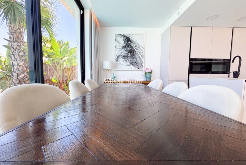 Venta - VILLA -
CABO ROIG - Costa Blanca