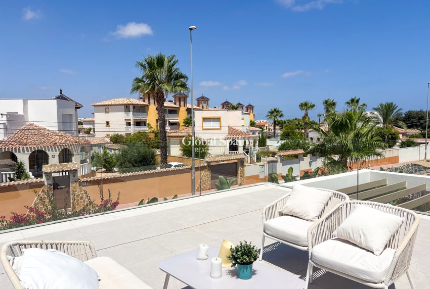 Venta - VILLA -
CABO ROIG - Costa Blanca