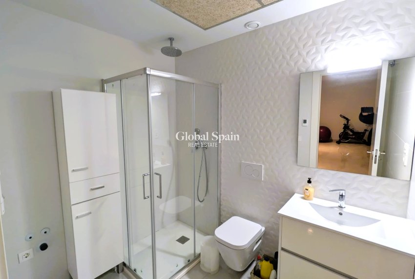 Venta - VILLA -
CABO ROIG - Costa Blanca