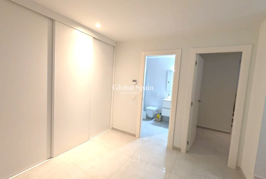 Venta - VILLA -
CABO ROIG - Costa Blanca