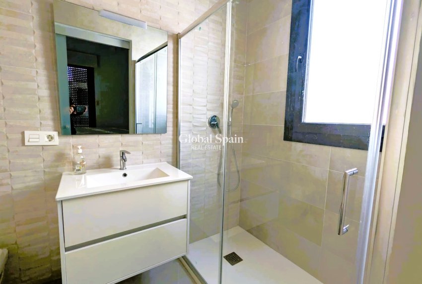 Venta - VILLA -
CABO ROIG - Costa Blanca