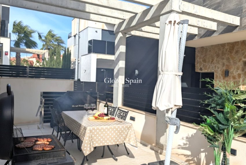 Venta - VILLA -
CABO ROIG - Costa Blanca