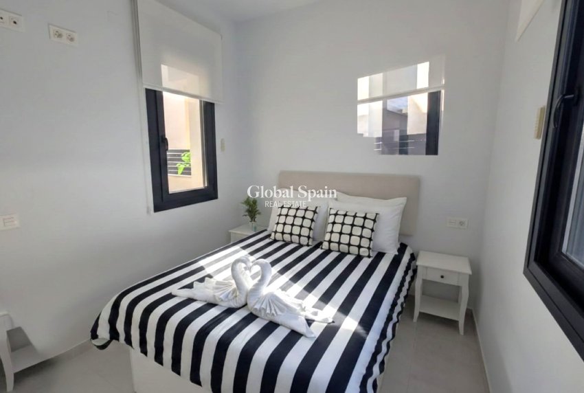 Venta - VILLA -
CABO ROIG - Costa Blanca