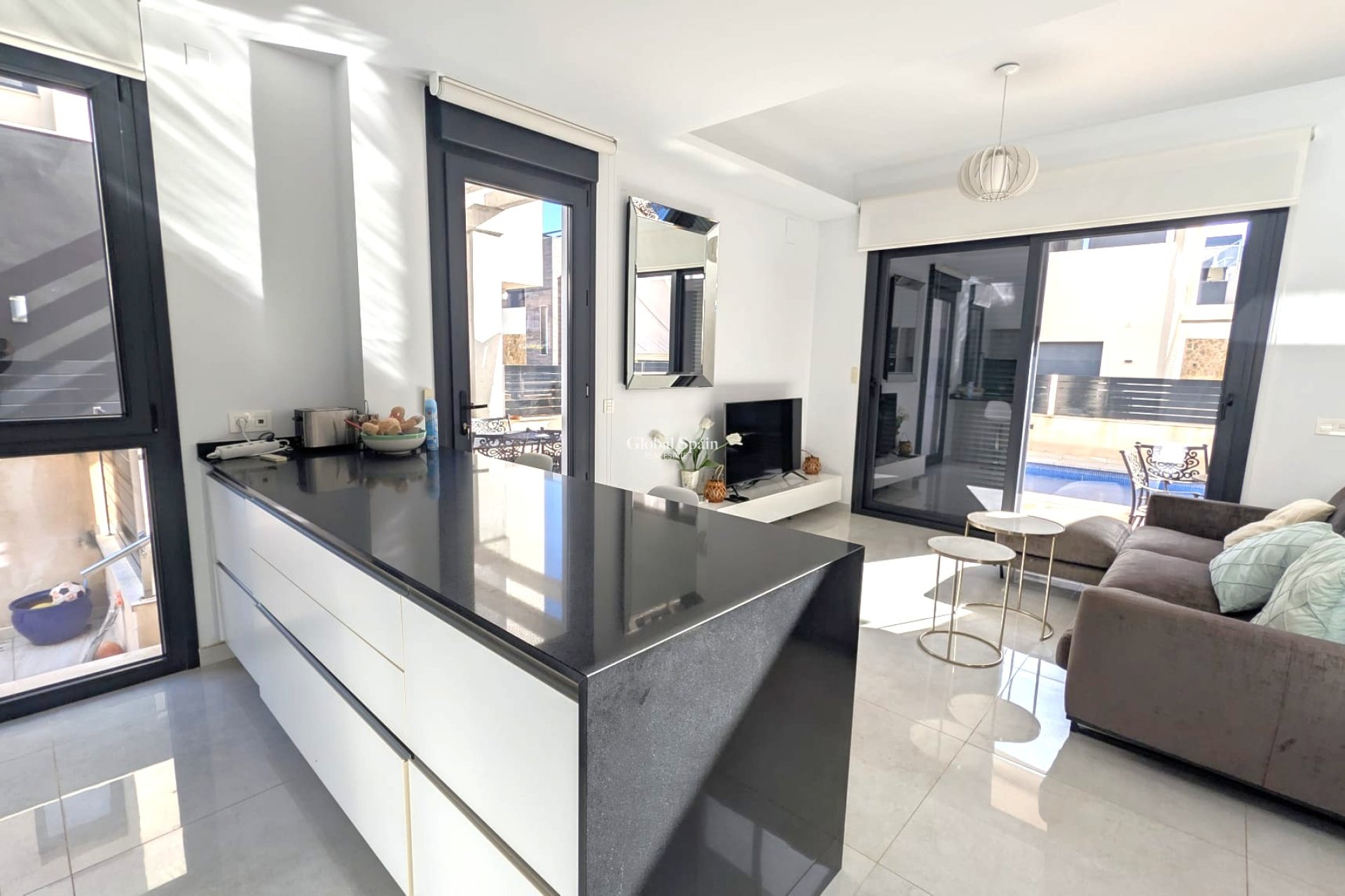 Venta - VILLA -
CABO ROIG - Costa Blanca