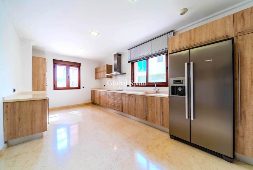 Venta - Villa -
CABO ROIG - Costa blanca