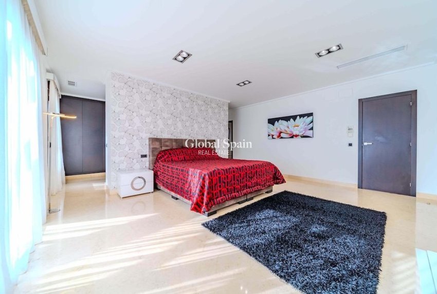 Venta - Villa -
CABO ROIG - Costa blanca