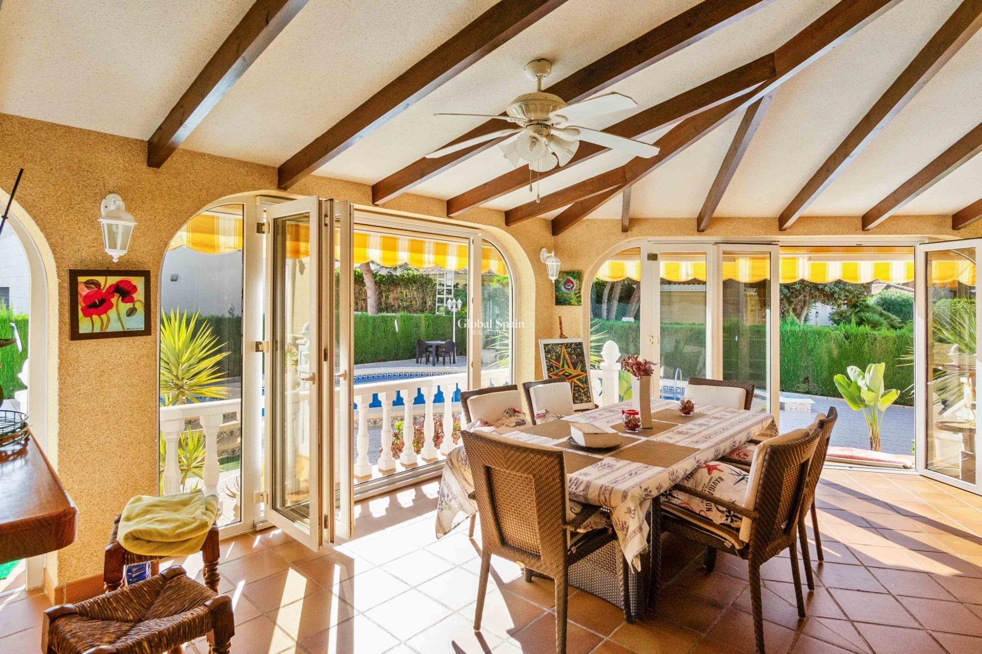 Venta - VILLA -
CABO ROIG - MUY CERCA DE LA PLAYA