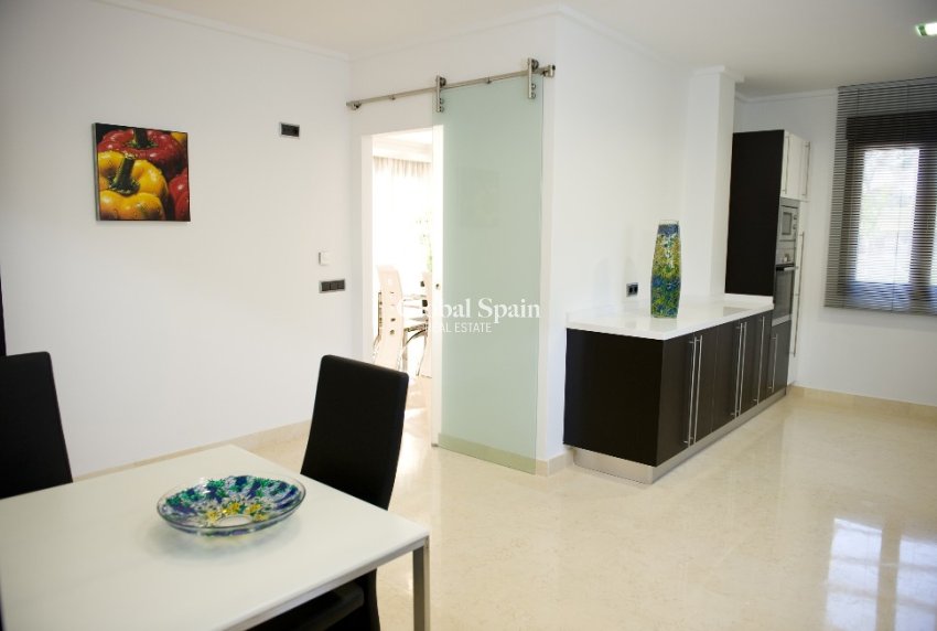 Venta - Villa -
CABO ROIG